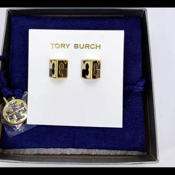 TORY BURCH * Black & White Triangular Earrings - Picture 3 of 5